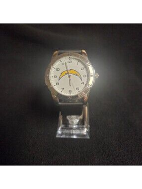 Los Angeles Chargers Logo Quartz Watch – Black Leather Strap